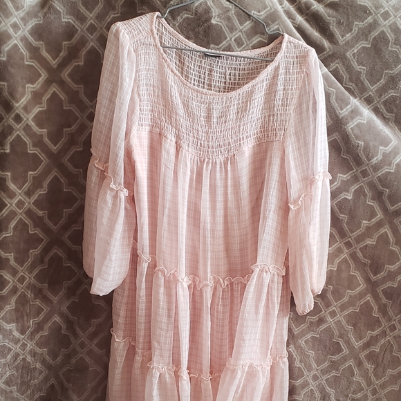 Cottage core soft pink plaid flowy dress - Picture 2 of 7